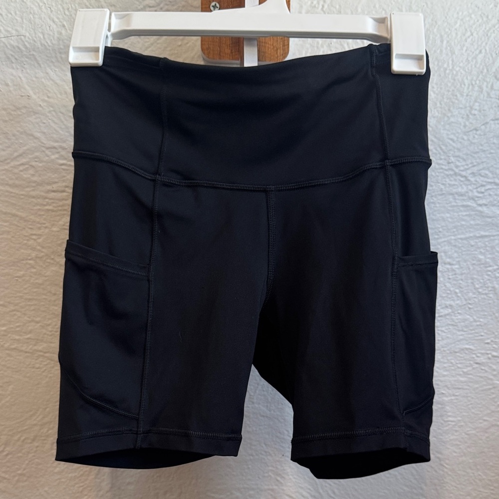 Lululemon Black Women's Athletic Shorts